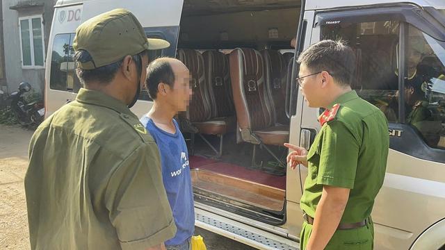 Đi lạc hơn 20 ngày từ Huế vào Quảng Ngãi, người đàn ông được đưa về nhà- Ảnh 1.