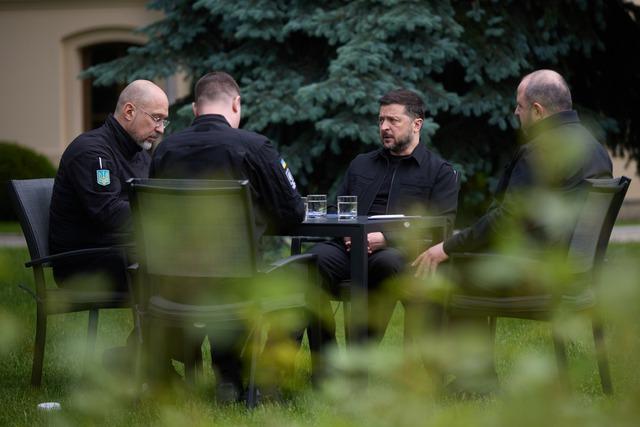 Chiến sự Ukraine ngày 1.557: Tổng thống Zelensky nêu 3 ưu tiên chiến lược- Ảnh 3.