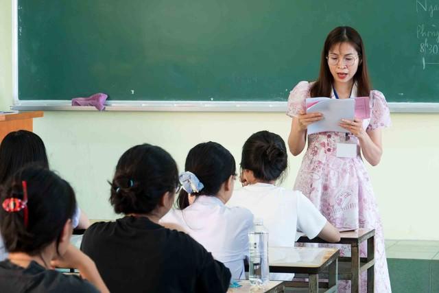 Chuyên gia, thí sinh trên 1.000 điểm bày cách ôn đánh giá năng lực - Ảnh 1.