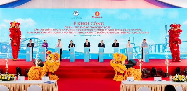 Vingroup mở rộng QL1A ở Hà Nội lên 16 làn xe, hiện đại bậc nhất Việt Nam  - Ảnh 1.