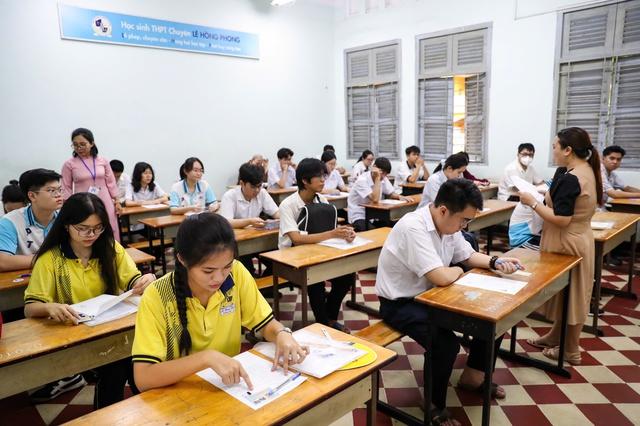 Thi tốt nghiệp THPT: Thí sinh không được xem nhẹ những điều này - Ảnh 1.
