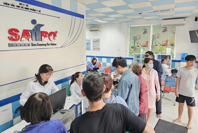 Lợi ích tiêm vắc xin cúm đối với nhóm đối tượng nguy cơ cao- Ảnh 2.
