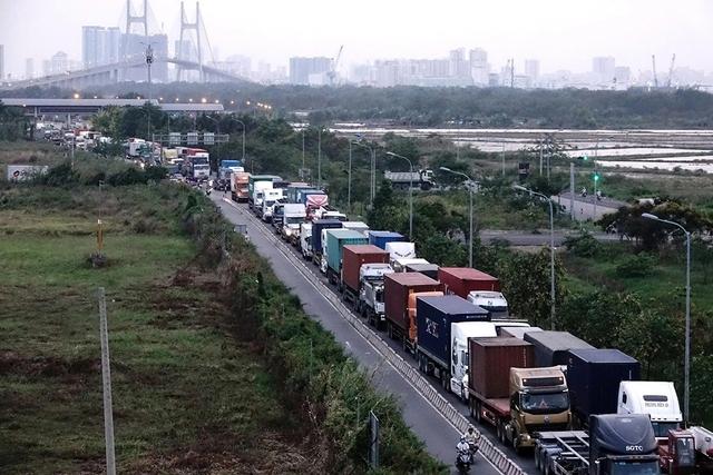 Đánh thức giao thông thủy, bao giờ?- Ảnh 2.