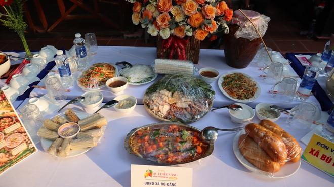Lễ hội quả điều vàng Đồng Nai: Trăm món ăn từ điều miễn phí- Ảnh 6.