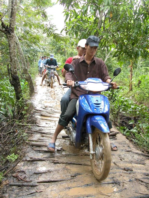 Có một thời về miền Tây... đi sứ!- Ảnh 2.