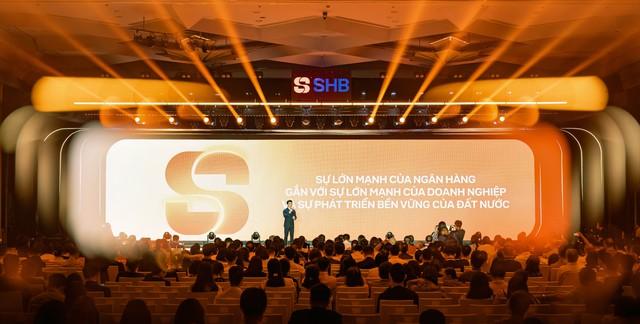 SHB: Đồng hành phát triển cùng đất nước, hòa nhịp cùng thời đại  - Ảnh 4.