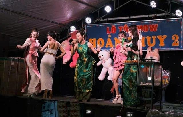 Lô tô thời nay: Cẩm Nhung sống và diễn mãnh liệt suốt 20 năm- Ảnh 3.