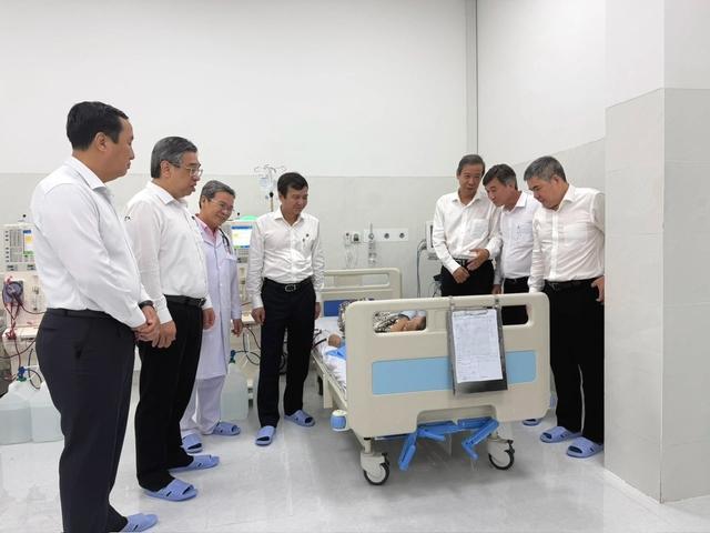 Chấm dứt cảnh 'ly hương chữa bệnh' cho người suy thận mạn ở Côn Đảo - Ảnh 1.