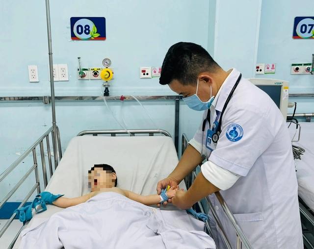 Tình hình dịch bệnh tại TP.HCM: Tay chân miệng, sốt xuất huyết tăng, nhiều ca tử vong- Ảnh 1.