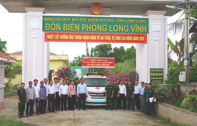 Ra mắt ‘xe cứu thương Biên phòng 0 đồng’ nhân ngày sinh nhật Bác Hồ - Ảnh 2.