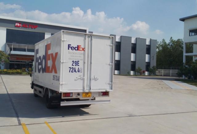 Hàng hóa gửi qua FedEx đã ổn chưa?  - Ảnh 1.