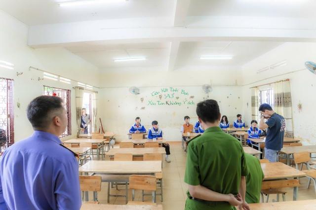 Vụ học sinh lớp 8 bị bạo lực: Khởi tố vụ án, khởi tố bị can - Ảnh 1.
