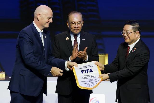 Trung Quốc và Ấn Độ bất ngờ được mời dự FIFA ASEAN Cup, đội tuyển Việt Nam thêm đối thủ nặng ký- Ảnh 2.
