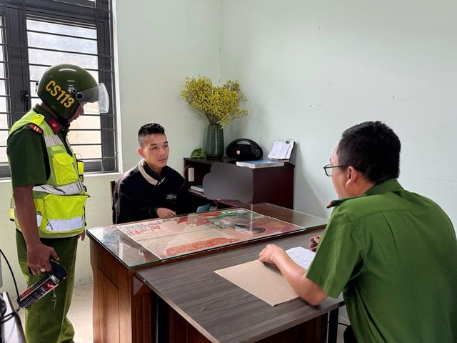 Đà Nẵng: Bắt nghi phạm gây 17 vụ trộm cắp tại nhà thuốc, siêu thị- Ảnh 1.