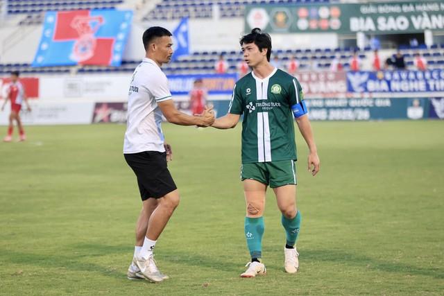 Người hùng Công Phượng ghi bàn liên tiếp, điềm lành thăng hạng cho Trường Tươi Đồng Nai- Ảnh 3.