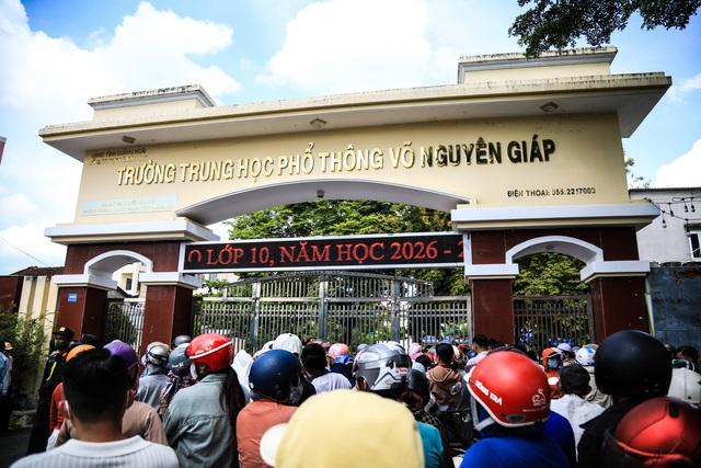 Thí sinh lớp 10 Quảng Ngãi tự tin với đề môn văn nói về 'niềm tin'- Ảnh 1.
