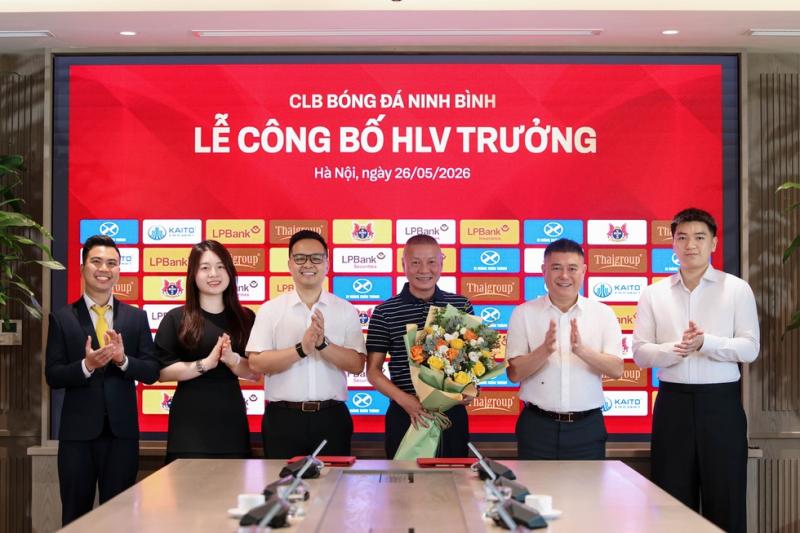 CLB Ninh Bình sẽ đẳng cấp hơn với HLV Chu Đình Nghiêm?- Ảnh 2.