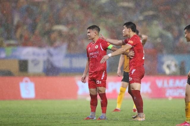 Khi Đình Bắc chịu hạ cái tôi vì CLB CAHN- Ảnh 3.