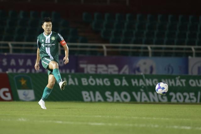 Thời khắc lịch sử chờ Công Phượng và Xuân Trường: V-League, Trường Tươi Đồng Nai đến đây!- Ảnh 2.
