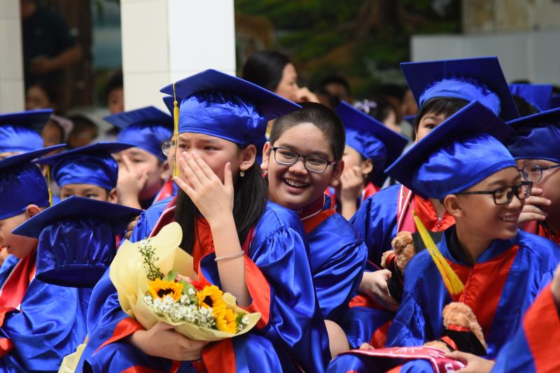 Lứa học sinh vào lớp 1 đúng đại dịch Covid-19 nay đã hoàn thành tiểu học - Ảnh 10.