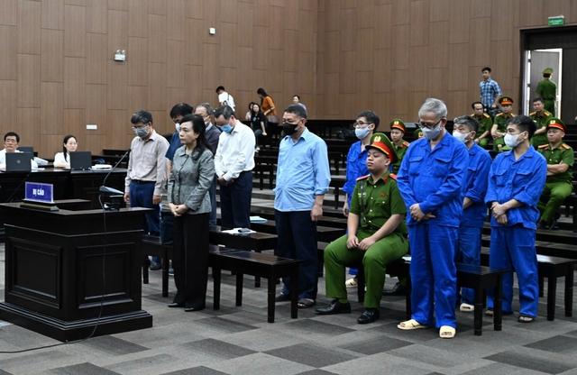 Bà Nguyễn Thị Kim Tiến bị đề nghị 5 - 6 năm tù, phải bồi thường hơn 108 tỉ- Ảnh 2.