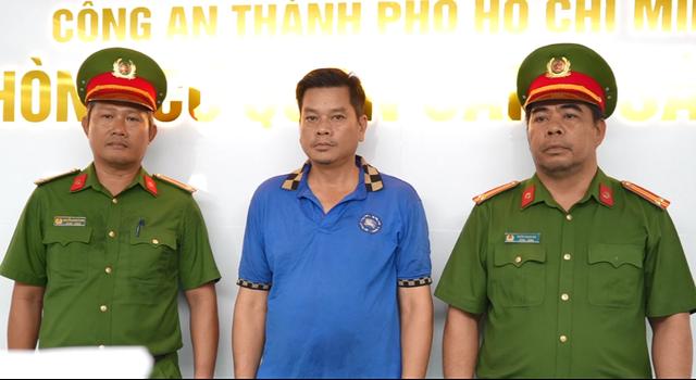 Công an TP.HCM triệt phá đường dây buôn hơn 2,4 tấn chất độc xyanua- Ảnh 1.