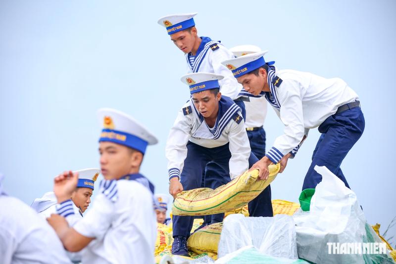 Gói trọn ân tình gửi Trường Sa- Ảnh 2.