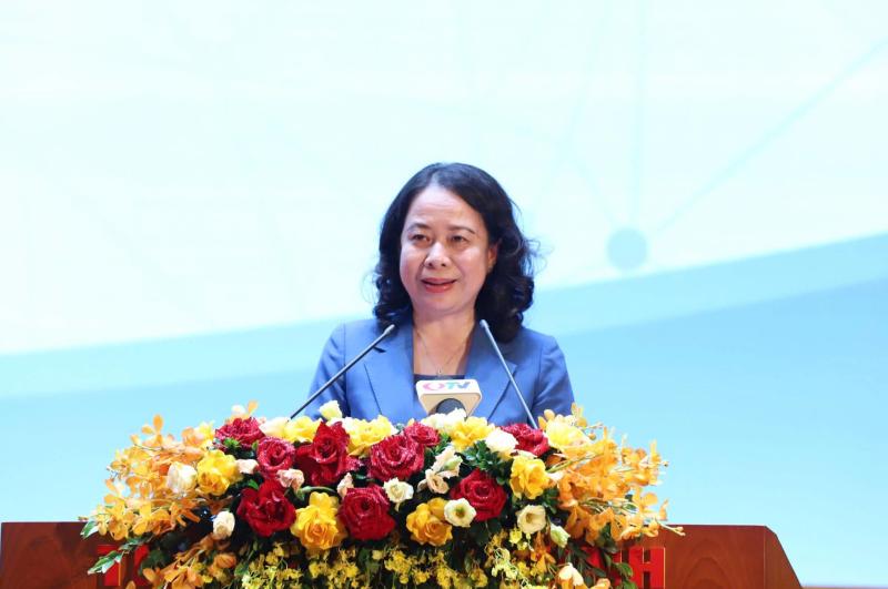 Không để 26 triệu trẻ em 'tự bơi' trong kỷ nguyên số- Ảnh 1.