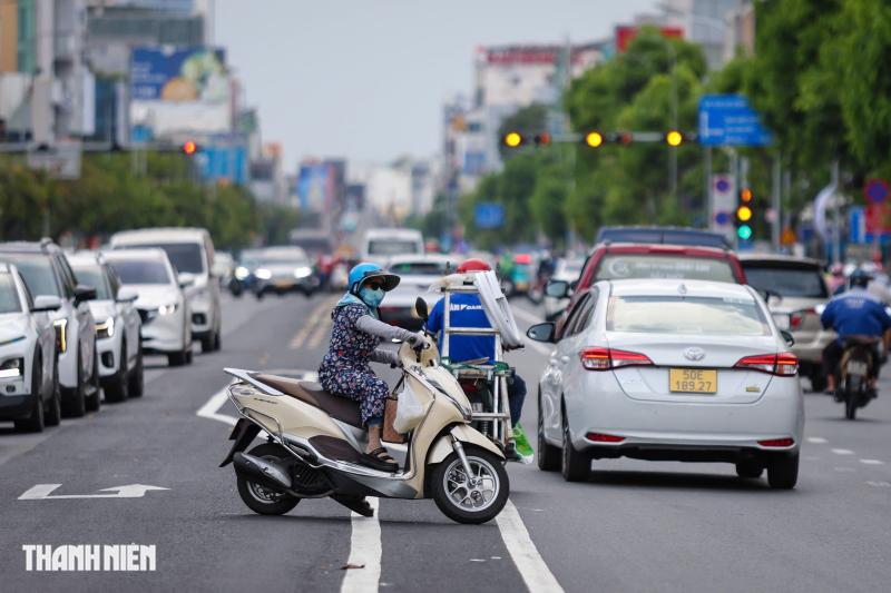 Đường 3 chiều đầu tiên ở Việt Nam trên đường Cộng Hòa: Đi sao cho đúng? - Ảnh 4.