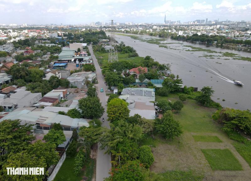 Hiện trạng dự án đường ven sông Sài Gòn trước khi mở rộng 6 làn xe - Ảnh 3.