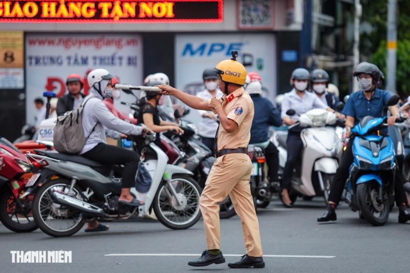 TP.HCM sắp đổi cách chạy xe ở vòng xoay Nguyễn Bỉnh Khiêm: Đi sao cho đúng?- Ảnh 4.
