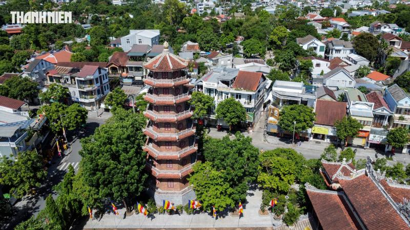 Ghé thăm những ngôi cổ tự trăm năm tuổi ở Huế dịp đại lễ Phật đản- Ảnh 6.