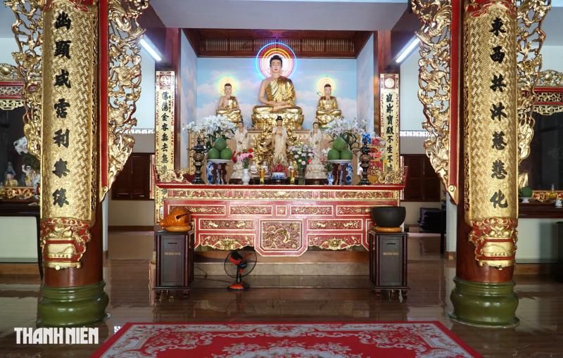 Chùa trong hẻm ở TP.HCM: Ngôi chùa kiểu miền Bắc, từng là nơi xóa mù chữ - Ảnh 5.