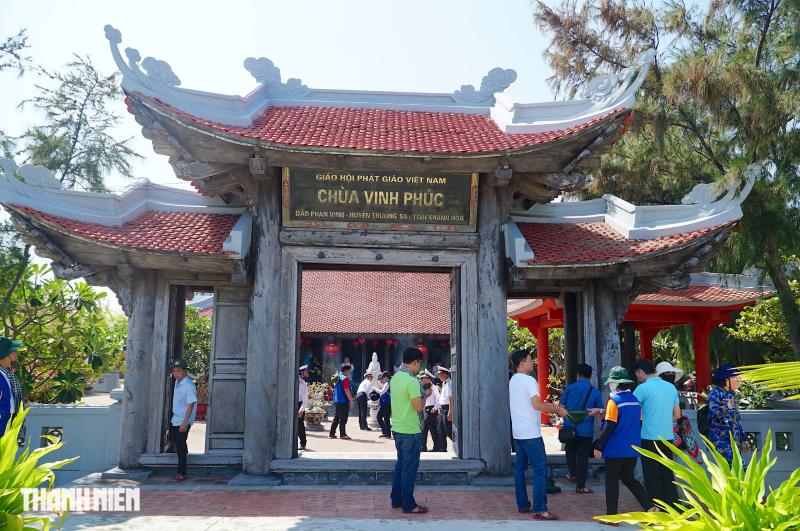 Những ngôi chùa nhỏ cổ kính nép mình giữa bốn bề biển cả Trường Sa - Ảnh 5.