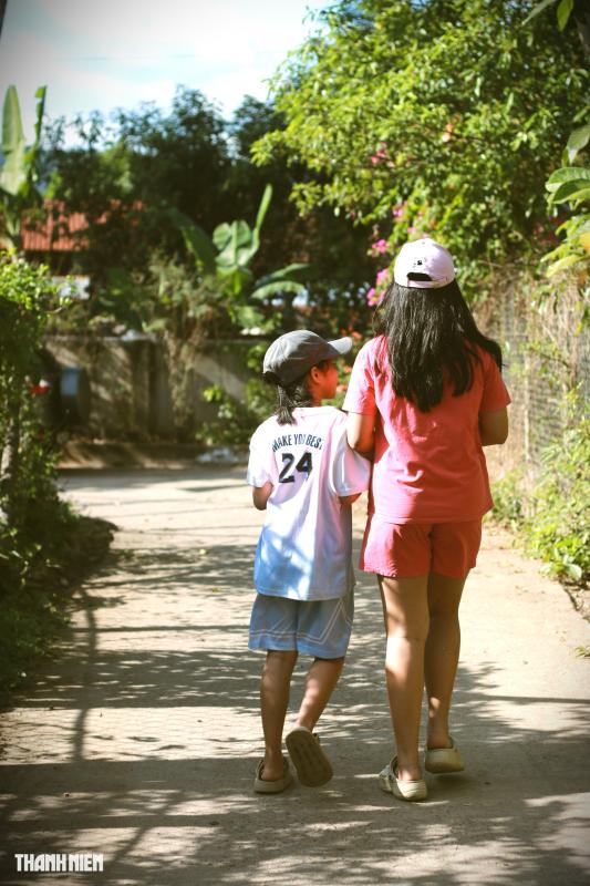 Mấy 'đội ăn chực' lại có mặt ở nhà ông bà - Ảnh 3.