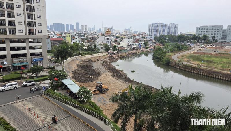 Phường Bình Thạnh bàn giao mặt bằng cải tạo rạch Xuyên Tâm trong tháng 5.2026 - Ảnh 1.