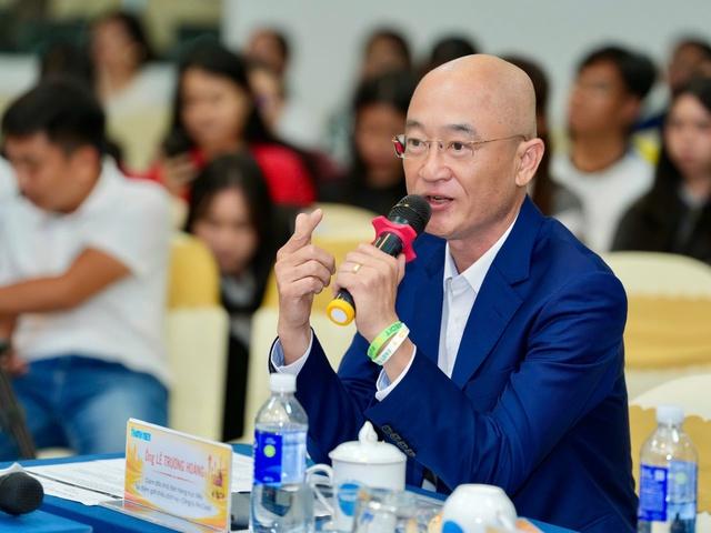 FE Credit: 'Công ty tài chính đang bị hiểu nhầm với app lừa đảo'   - Ảnh 1.