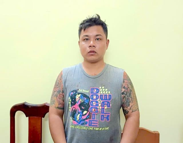 Bênh vực bà chủ, dùng dao giết người- Ảnh 1. Bênh vực bà chủ, dùng dao giết người- Ảnh 1.