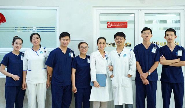 Ngộ độc thực phẩm: Không phải lúc nào cũng bắt đầu bằng cơn đau bụng - Ảnh 2.