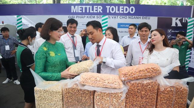 Đồng Nai: Nơi có hạt điều "ngon nhất thế giới" - Ảnh 3.