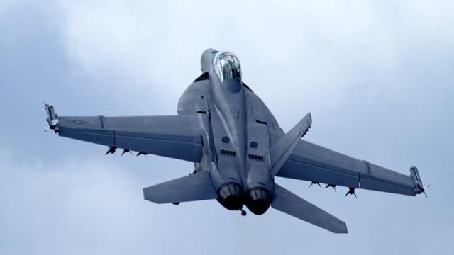 Cuộc chiến dành thời gian cho F/A-18 Super Hornet - Ảnh 2.