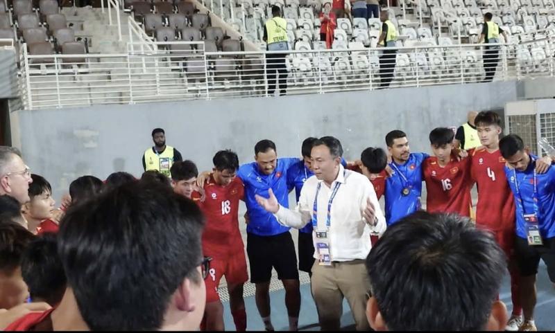 Chủ tịch VFF nói lời đặc biệt trước thành tích đặc biệt của U.17 Việt Nam, thưởng lớn 1 tỉ đồng- Ảnh 2.