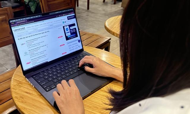 Nỗi lo 'khoảng trống CV', làm gì để không trở thành điểm trừ? - Ảnh 1.