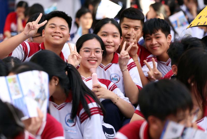  Ngưỡng đầu vào khối ngành sư phạm và sức khỏe những năm qua thay đổi ra sao? - Ảnh 1.
