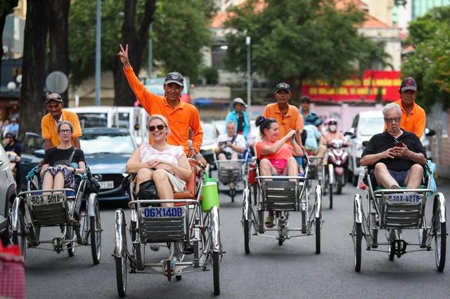 TP.HCM phát động đợt thi đua đặc biệt - Ảnh 3.