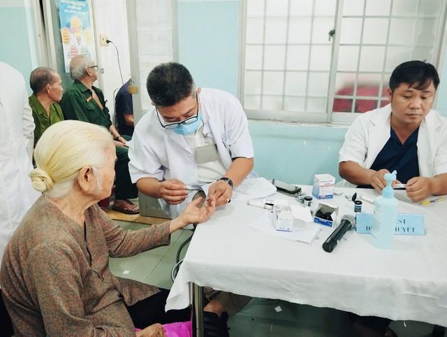 Chi phí khám sức khỏe định kỳ cho 1 người dân TP.HCM là bao nhiêu?- Ảnh 4.