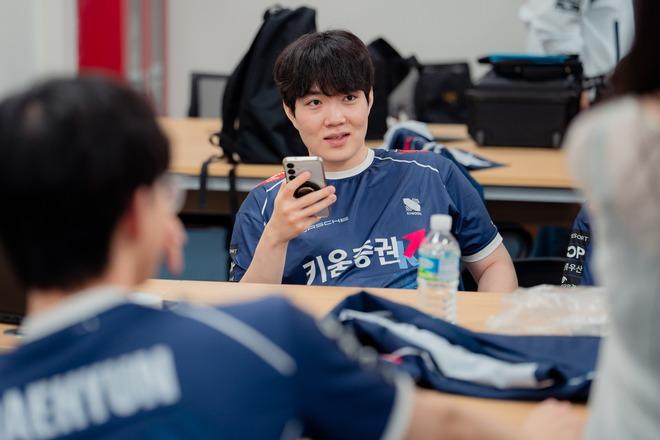 Hà Nội thành 'chảo lửa' esports châu Á khi DRX, Gen.G, HLE cùng xuất hiện- Ảnh 9.