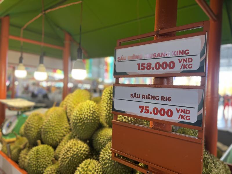 Lễ hội trái cây Nam bộ 2026 khai mạc, hàng ngàn người đổ về Suối Tiên - Ảnh 6.