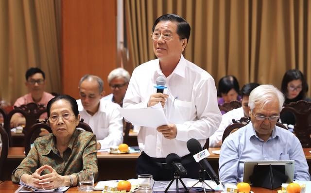 Băn khoăn đề xuất cắt điện, nước công trình vi phạm xây dựng ở TP.HCM - Ảnh 1.