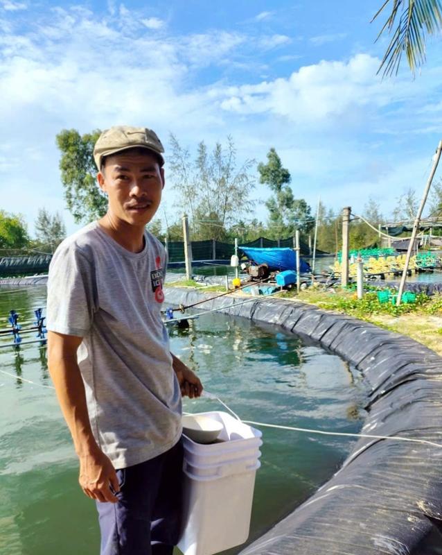 'Khả còi' theo nghề đá bóng, giấc mơ ngôi sao từ làng biển Tam Xuân- Ảnh 6.